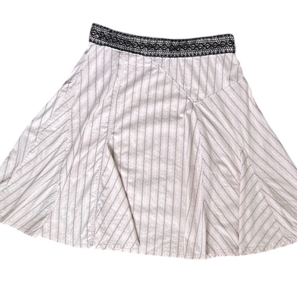 Free People A-line adorable light pink midi skirt size 6